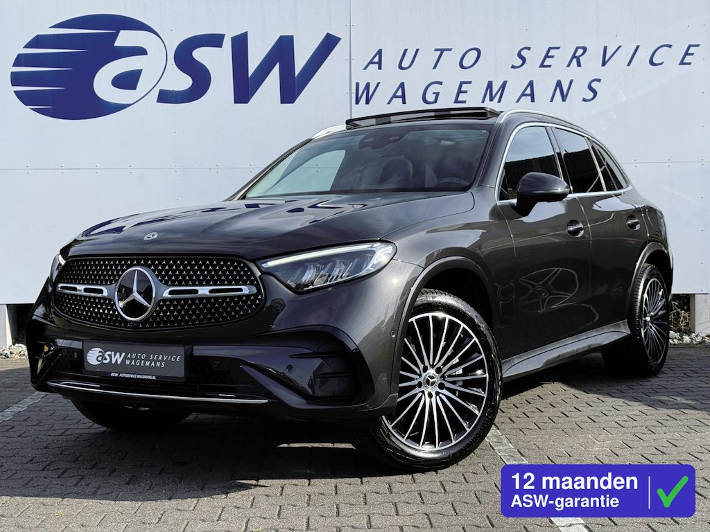 Mercedes-Benz GLC 300e 4MATIC AMG Line | Pano | Trekhaak | Distronic | Camera | 20 inch