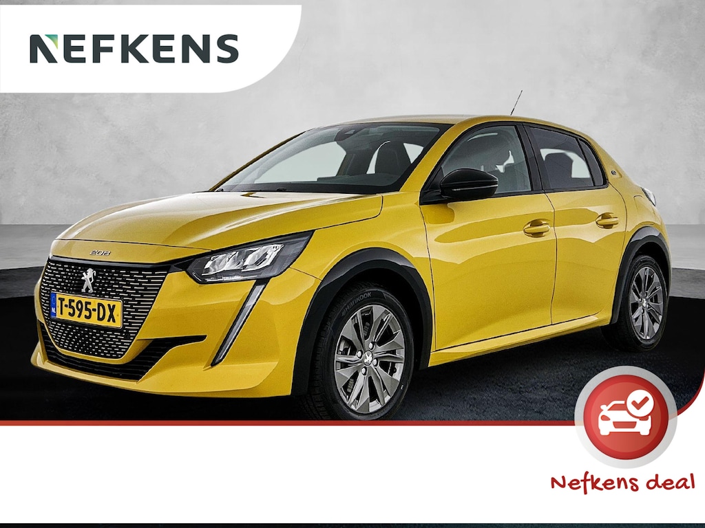 Peugeot e-208 EV Allure Pack 50 kWh | ACCU 98% | Automaat | Camera | Navigatie | Parkeersensoren | Climate control | Apple carplay | Android auto | Privacy glass | Cruise control |