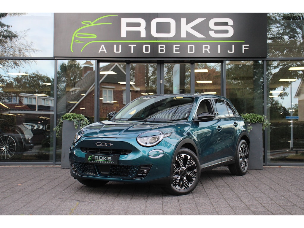 Fiat 600 1.2 Hybrid La Prima