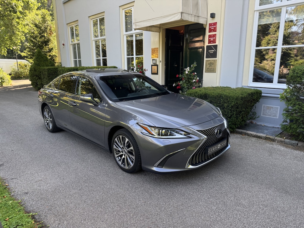 Lexus ES 300h Preference Line Business