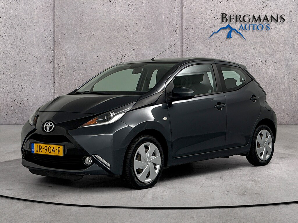 Toyota Aygo - 1.0 VVT-i x-play // CAMERA // AIRCO //