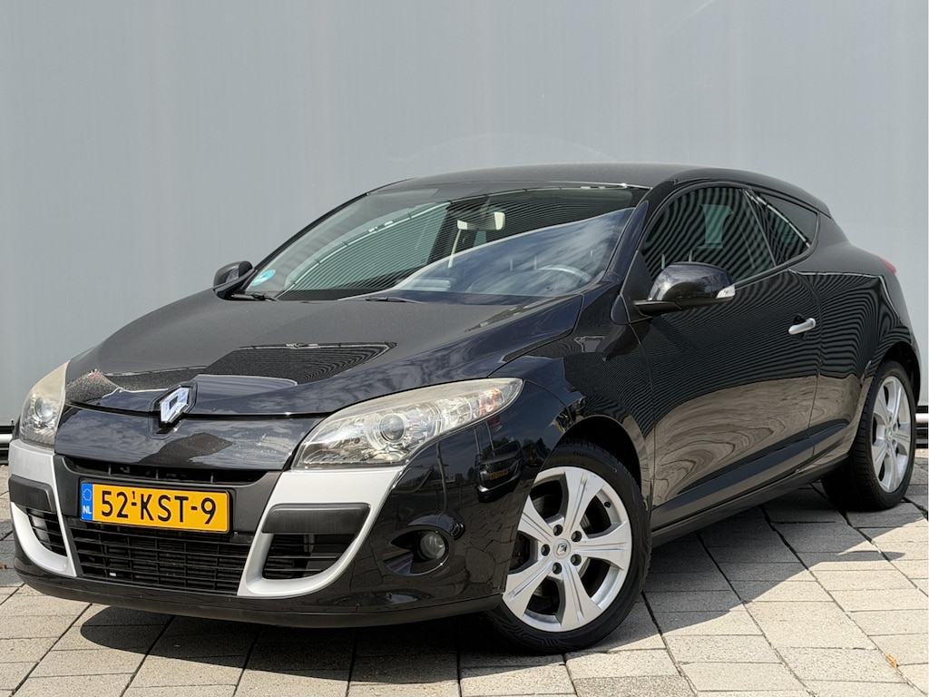 Renault Megane Coupé BWJ 2010 | 2.0TCE 180 PK Dynamique | TREKHAAK | XENON | NAVI | CLIMA | PDC 2X | PRIVACY GLASS | 17'' LMV |