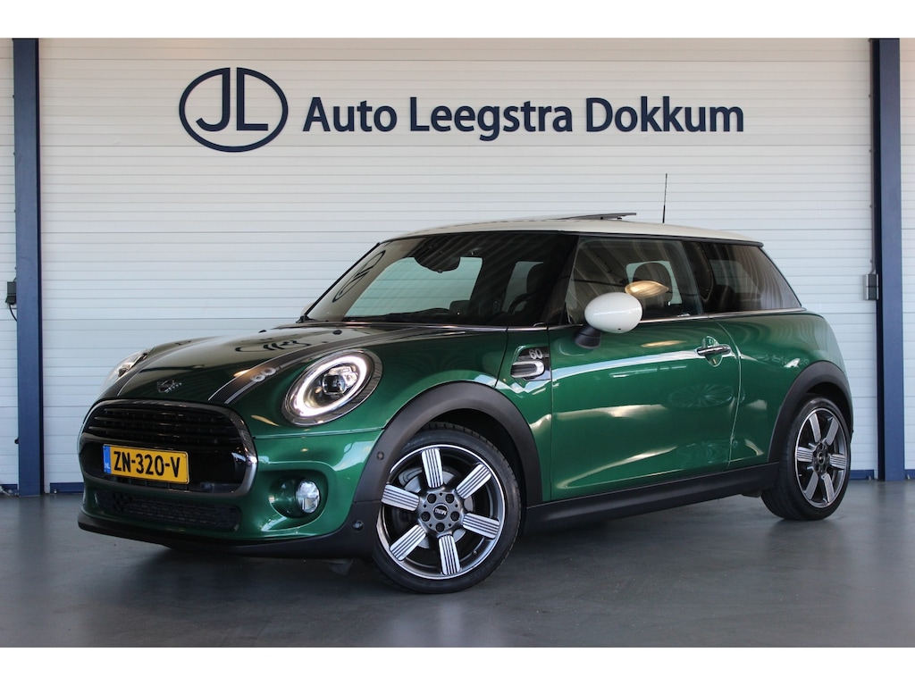 MINI Cooper 1.5 60 Years Edition Pano | Head-Up | Harman/Kardon | LED | Stoelverw. | Carplay | Keyless | Leder | Sportstoelen | 17" LMV | PDC V+A