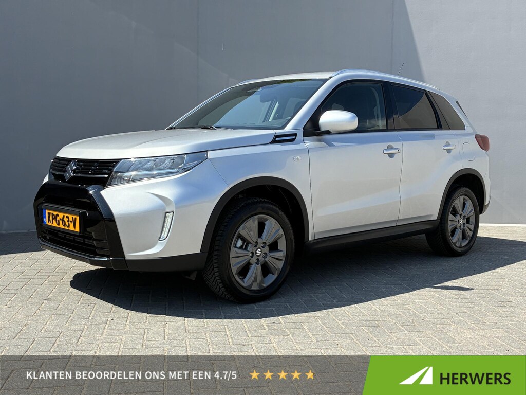 Suzuki Vitara 1.4 Boosterjet Smart Hybrid Select / 10 Jaar fabrieksgarantie mogelijk / Dealer onderhouden / Adaptieve Cruise Control / Camera / Navigatie / DAB / Apple Carplay/Android Auto / 17" LM wielen & All Season banden /