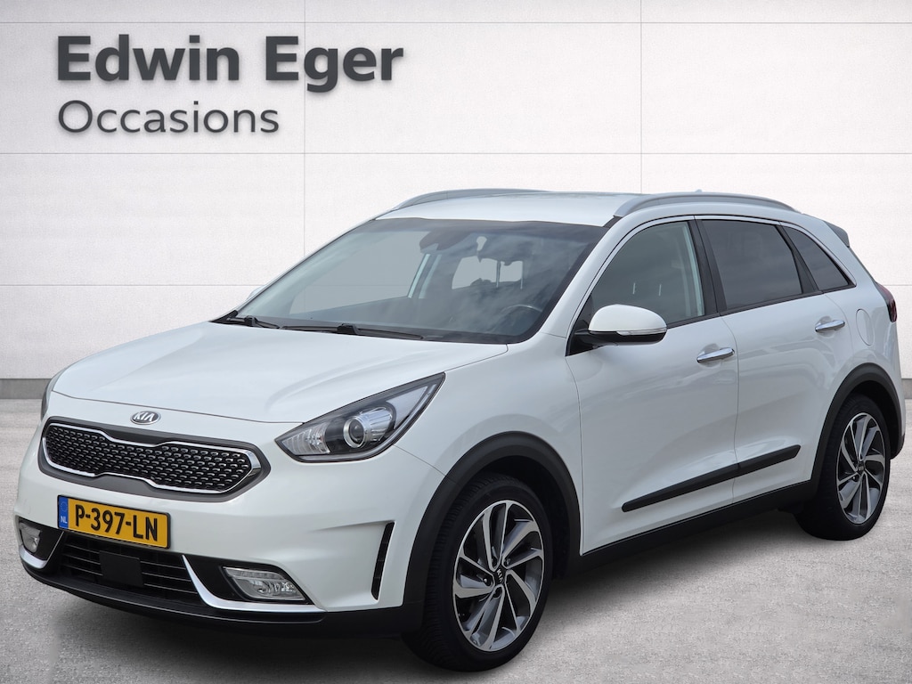 Kia Niro Hybrid 1.6 GDi | Ad. cruise control | Navigatie | Half leder | Chroom afwerking | Stoelverwarming