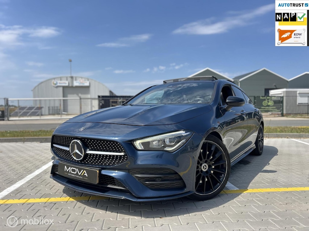 Mercedes-Benz CLA Shooting Brake 220 d AMG Line|PANO|