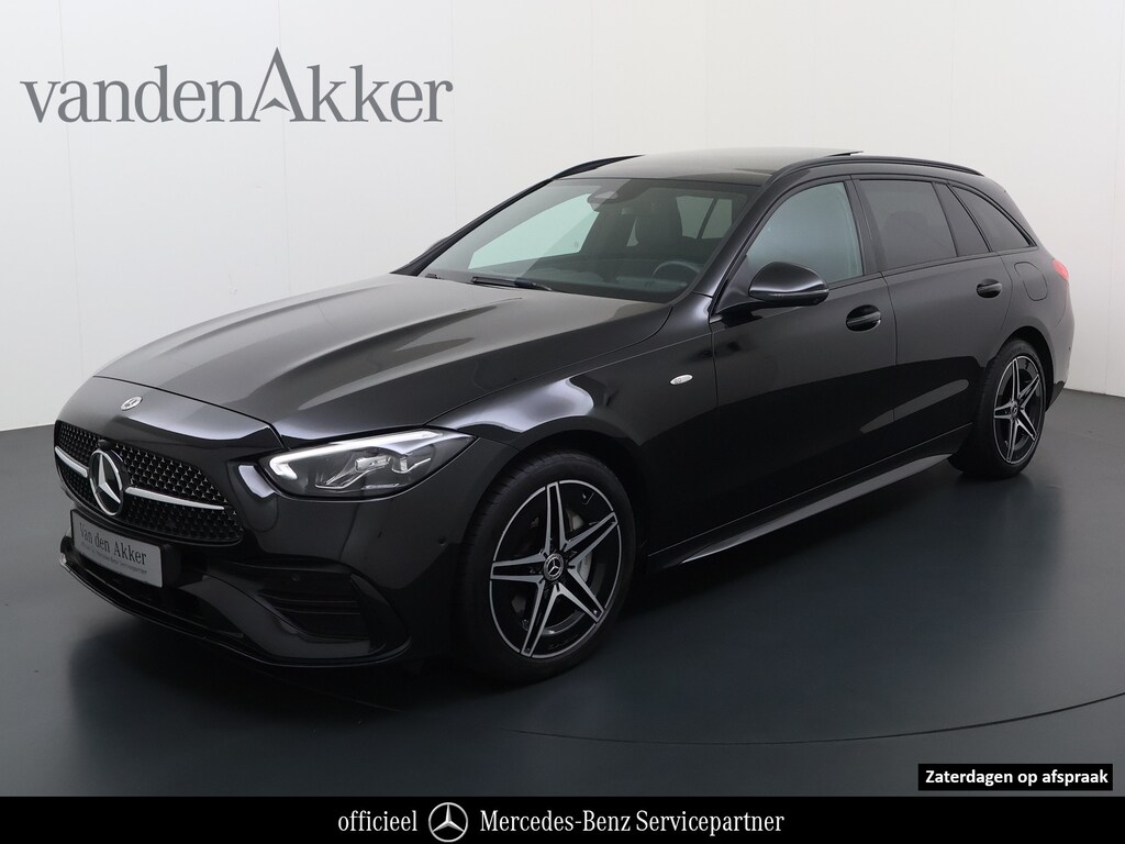Mercedes-Benz C-klasse 300e AMG Estate // SoH 99% // Trekhaak // Panoramadak // Distronic // 360 Camera // Memory // Sfeerverlichting