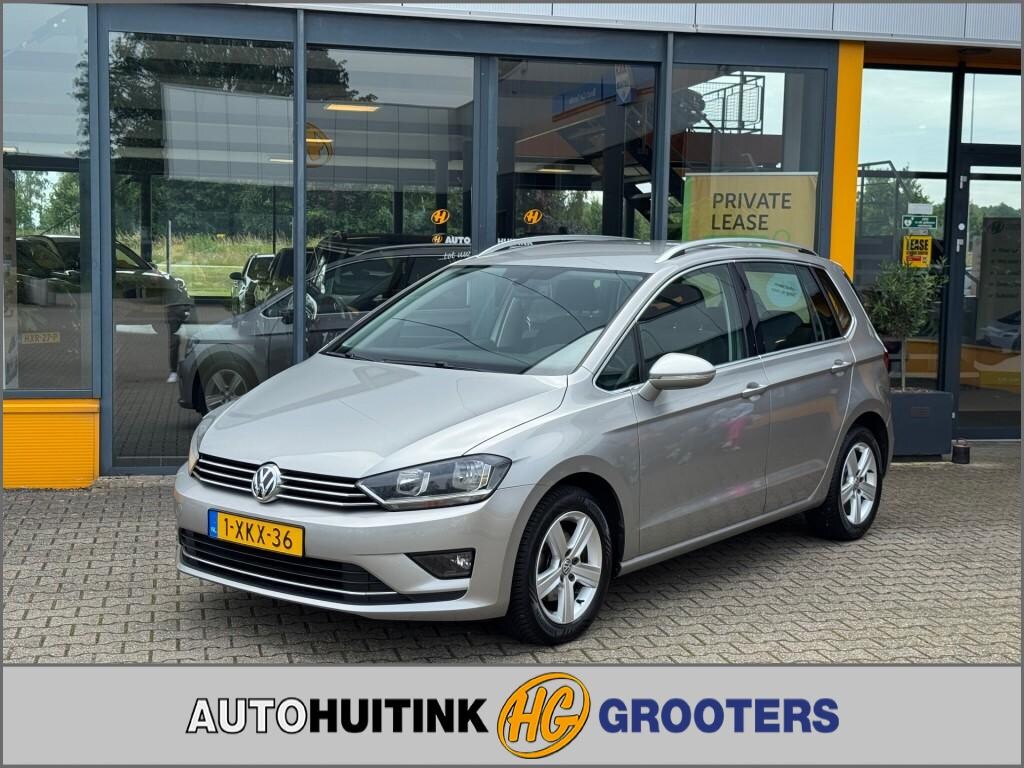 Volkswagen Golf Sportsvan 1.4 TSI Highline - all season - trekhaak wegklapbaar