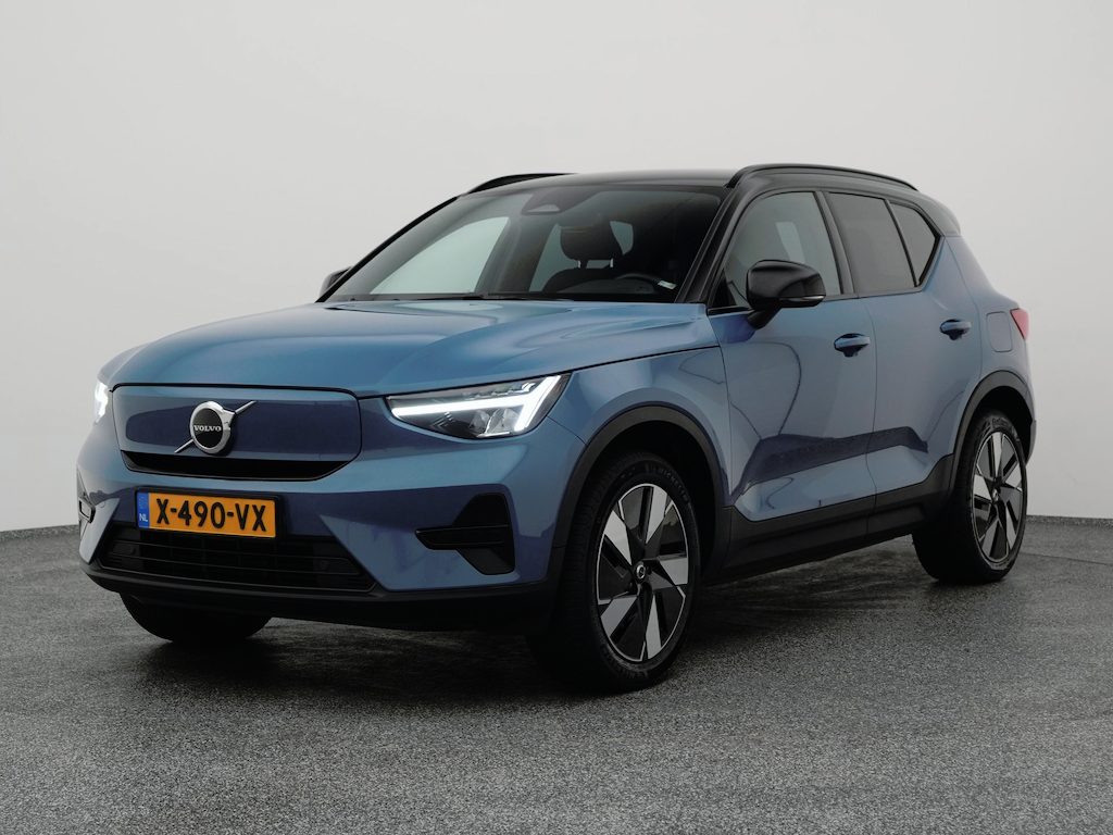 Volvo XC40 Single Motor Extended Range Core 82 kWh | CAMERA | TREKHAAK