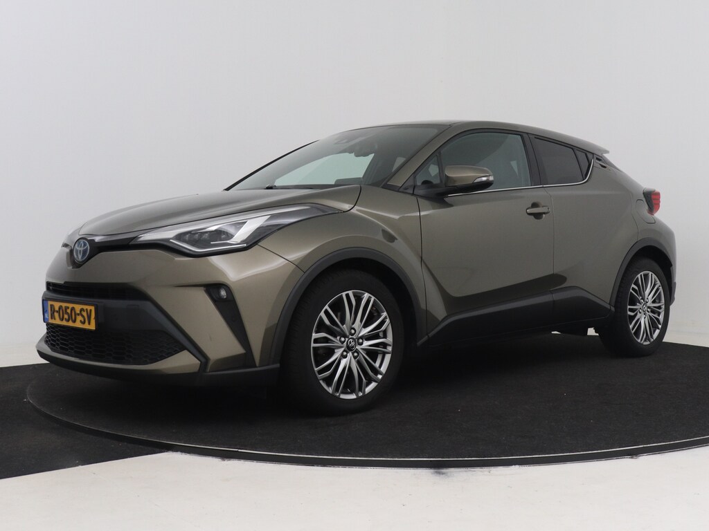 Toyota C-HR / C-HR+ 1.8 Hybrid Executive | Dealer onderhouden | JBL | Stoel+stuurverwarming | Dodehoek detectie | Parkeersensoren voor+achter | Full LED Adaptive | Navigatie | Apple CarPlay/Android Auto | Cruise Control Adaptive |