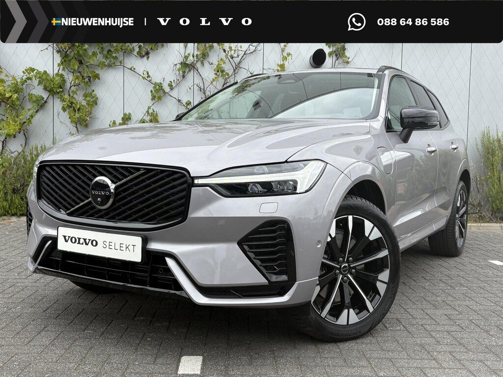 Volvo XC60 2.0 T6 Plug-in Hybrid AWD Ultra Dark | PHEV Long Range | Trekhaak | Luchtvering | 360 Graden Camera | Panoramadak | Head-up Display | Harman Kardon Audio | Keyless Entry | Elektrische Achterklep | Elektrisch Verstelbare Voorstoelen | Stoelverwarming voor en achter | Cruise Control Adaptief | BLIS | Google Navigatie | Apple Carplay | Android Auto