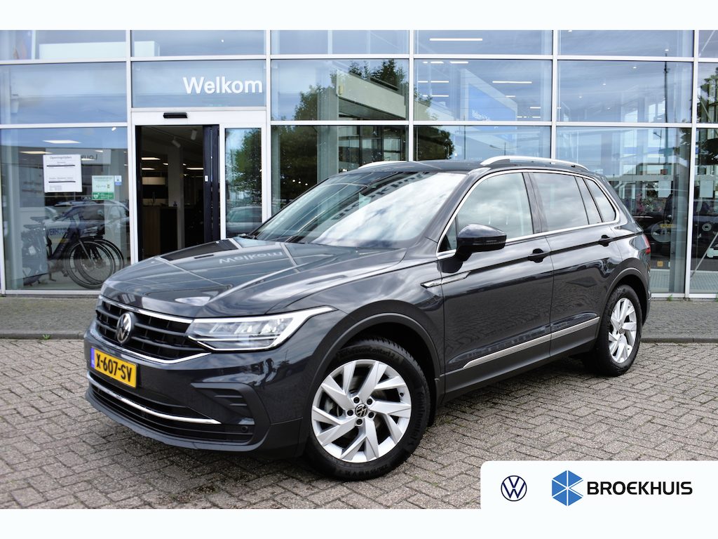 Volkswagen Tiguan 1.5 TSI 150PK DSG-7 Life | NAVI BY APP | STUUR + STOELVERW. | APP CONNECT | CAMERA | STOELVERW.