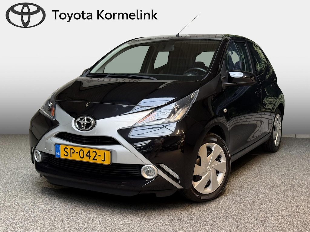 Toyota Aygo 1.0 VVT-i x-nav