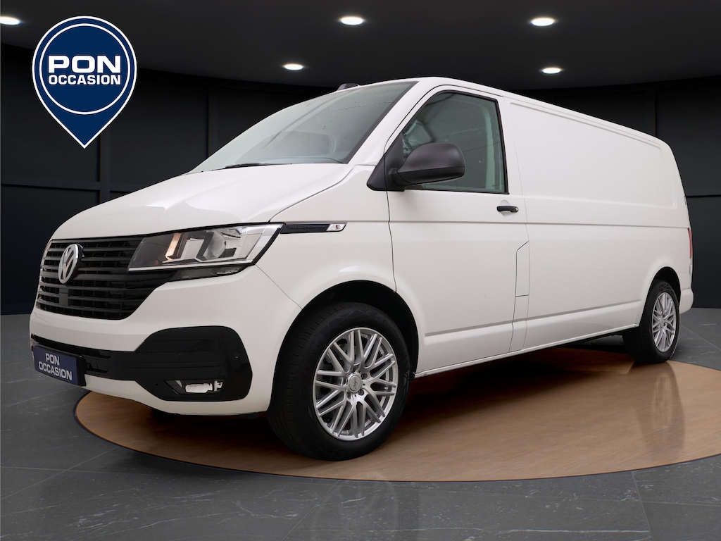 Volkswagen Transporter Bedrijfswagens 2.0 TDI 204 PK L2H1 Highline | Trekhaak | Parkeerhulp | ACC | Versterkte Vering | Carplay | 17'' |