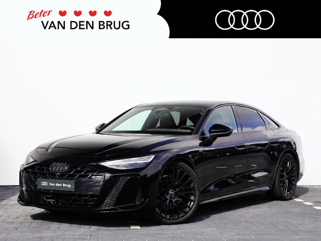 Audi A6 Limousine 2.0 e-hybrid quattro S edition Competition | Luchtvering | Sfeerverlichting | Trekhaak | Elektr. voorstoelen + memory | Bijrijderscherm | Leder | 360° camera | Middernachtgroen |