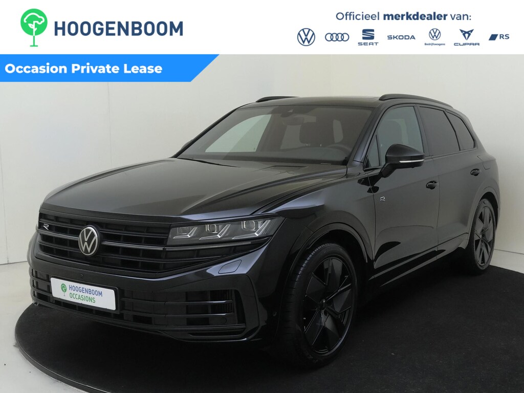 Volkswagen Touareg 3.0 TSi eHybrid 4MOTION R Edition | SoH 97% | Panoramadak | Lederen bekleding ‘Puglia’ | Luchtvering | DYNAUDIO | Head-up display | Black style | Stoelventilatie voor | 360 camera |