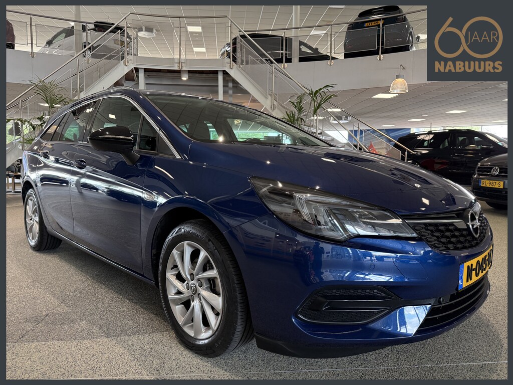 Opel Astra Sports Tourer 1.2 Business Elegance, NL auto, Trekhaak, Camera