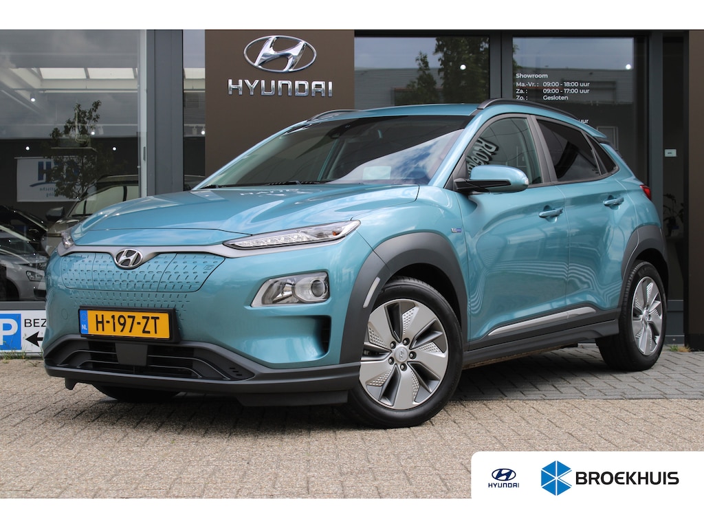 Hyundai Kona Electric Fashion 64 kWh | Achteruitrijcamera | Airco (automatisch) | Apple Carplay/Android Auto|telefoonintegratie premium