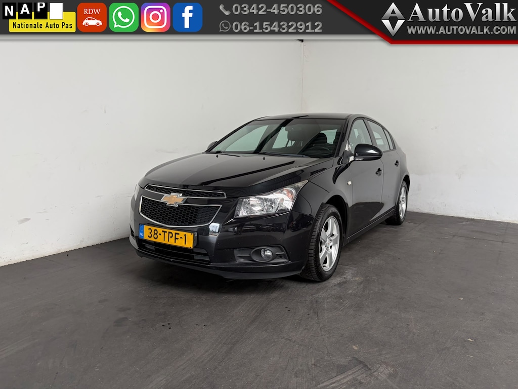 Chevrolet Cruze 1.8 LT. Carplay. Cruise!