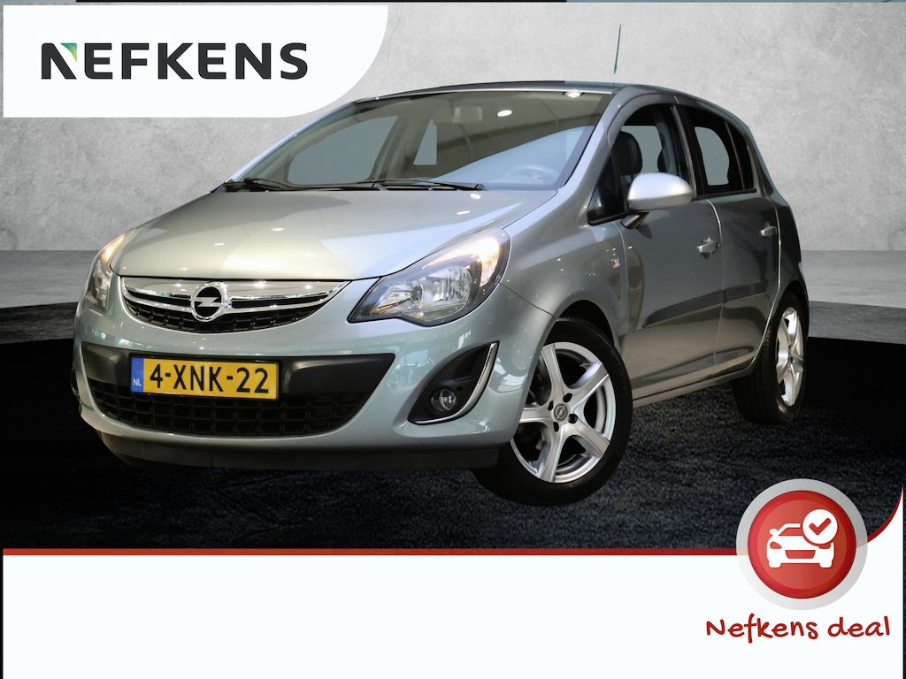 Opel Corsa BlitZ 100 pk | 1e Eigenaar | Navigatie | Stoel/Stuurverwarming | Trekhaak | Parkeersensoren achter