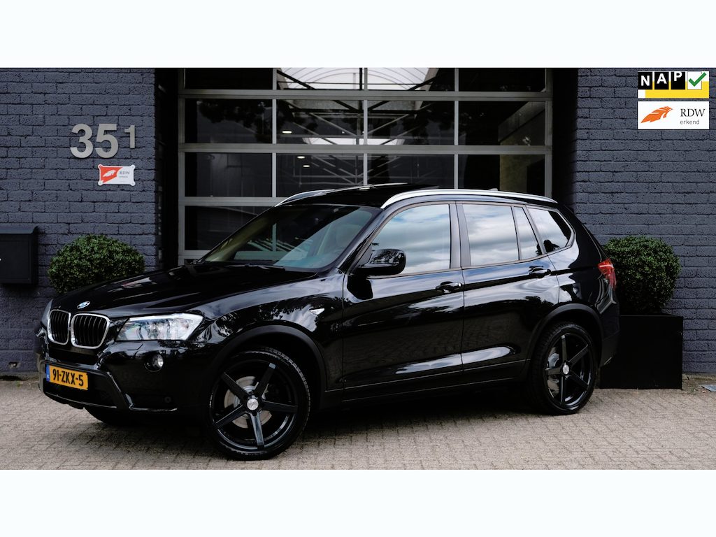 BMW X3 XDrive20i High Executive Leder 20'' Z-Performance Panorama