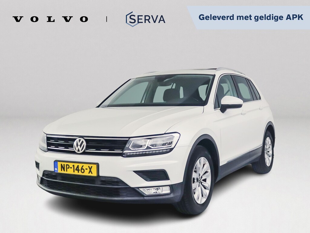 Volkswagen Tiguan 1.4 TSI Connected Series | Panoramadak | Parkeercamera | Stoelverwarming