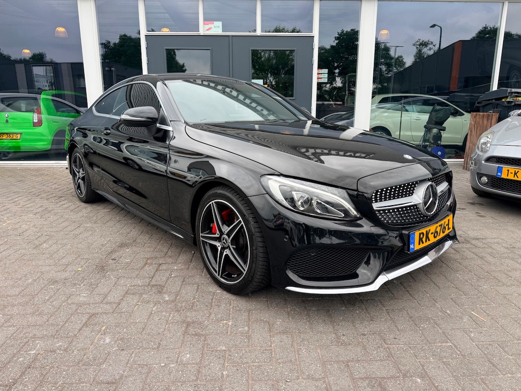 Mercedes-Benz C-klasse Coupé 200 Prestige/Amg Pakket/Apple CarPlay/Half Leer.