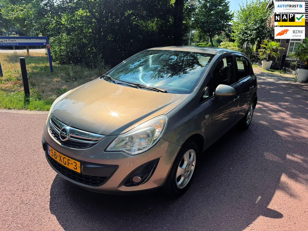 Opel Corsa 1.2-16V Anniversary Edition / Airco / NAP / Apk / 5d / Aux
