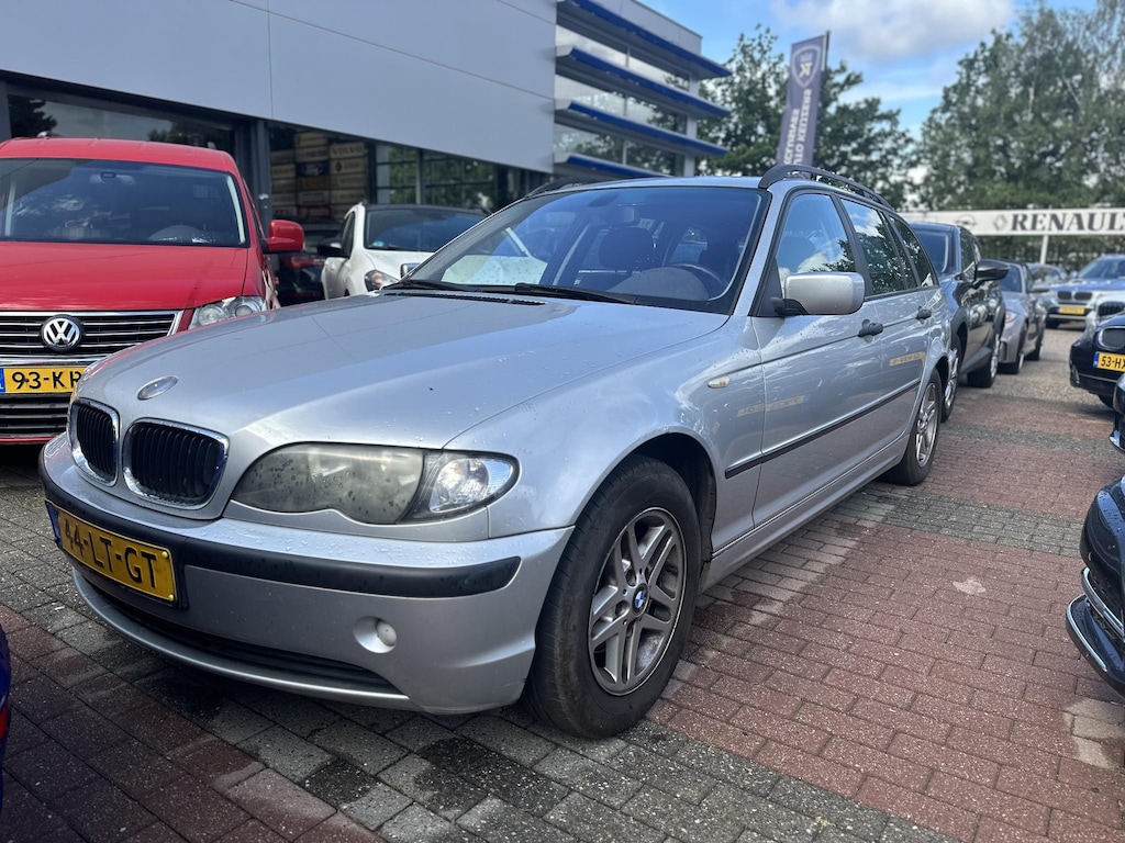 BMW 3-Serie Touring 316i Executive Clima Stuurbediening Trekhaak