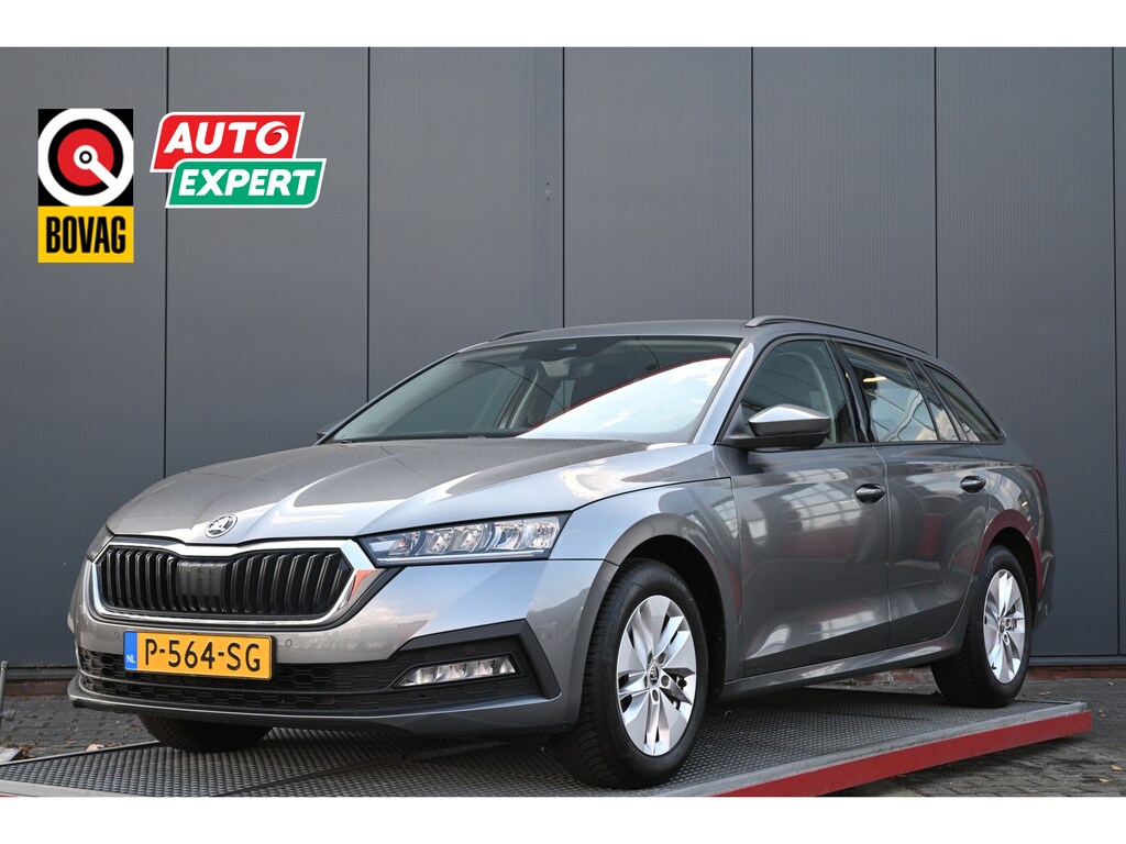 Skoda Octavia Combi 1.0 e-TSI Business Edition
