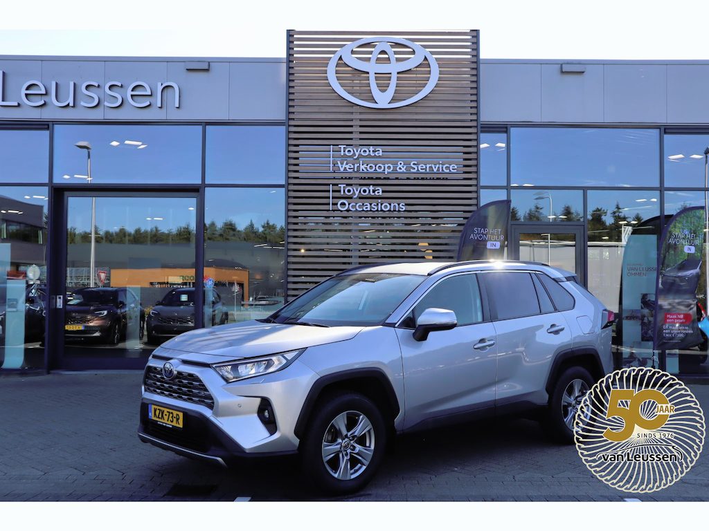 Toyota RAV4 2.5 HYBRID AWD DYNAMIC ANDROID/APPLE STOEL/VOORRUITVERW. LM-VELGEN P-SENSOREN CAMERA AD-CRUISE