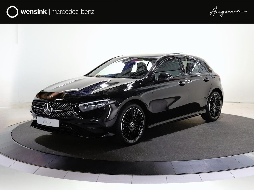 Mercedes-Benz A-klasse 250 e Business Solution AMG | Panoramaschuifdak | Premium Plus | 19”AMG-velgen | Head-up display | Dodehoekassistent |