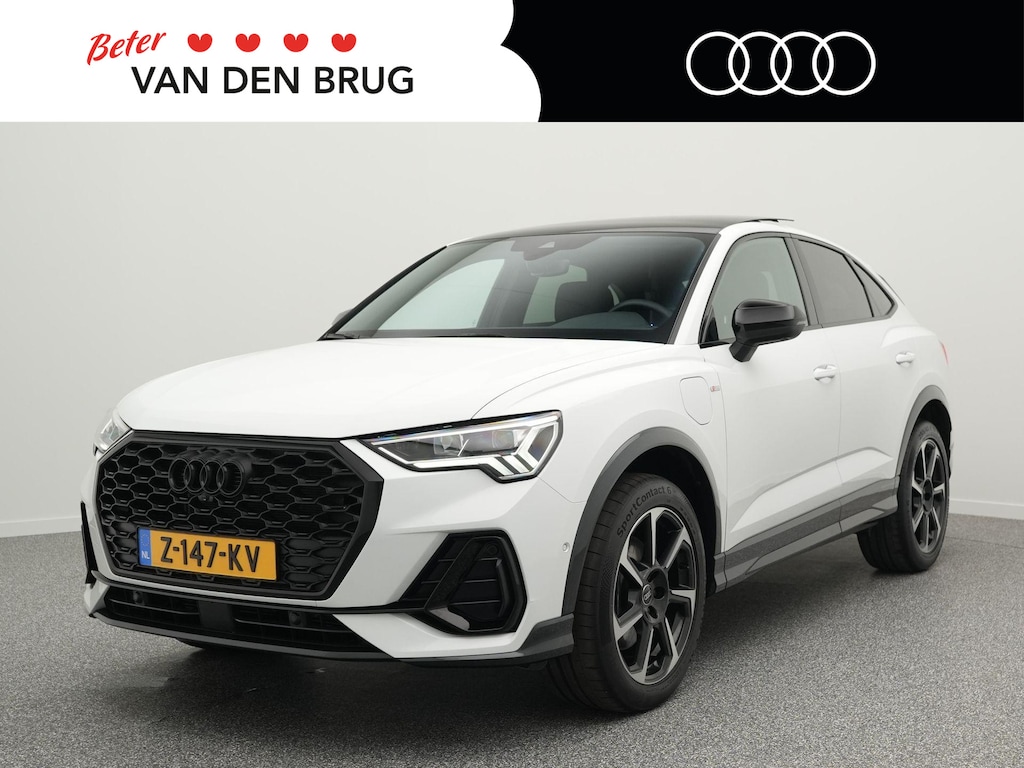 Audi Q3 Sportback S-line 45 TFSI e 245 PK | Lederen bekleding | Panoramadak | Stoelverwarming | 360 Camera | Sonos | Elek. Achterklep | Side Assist |