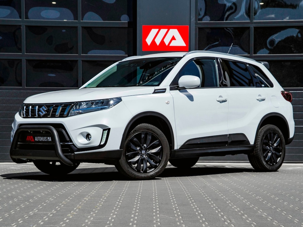 Suzuki Vitara 1.4 Boosterjet Style Smart Hybrid | TREKHAAK | CAMERA | DEALER ODH |