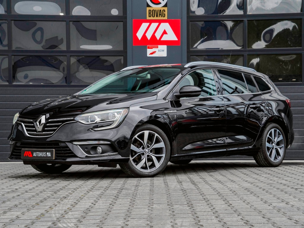 Renault Megane Estate 1.2 TCe Bose 130 PK l NL AUTO l BOSE l Trekhaak | Cruise control | Navi l Camera