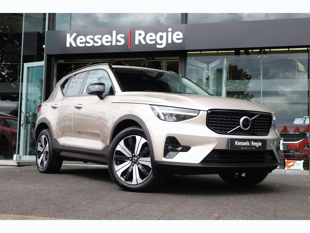 Volvo XC40 1.5 T5 Plug-in hybrid Plus Dark | Memory | H&K | ACC | 19” | Keyless | Leer | Blis | CarPlay | Stuur/Stoelverwarming