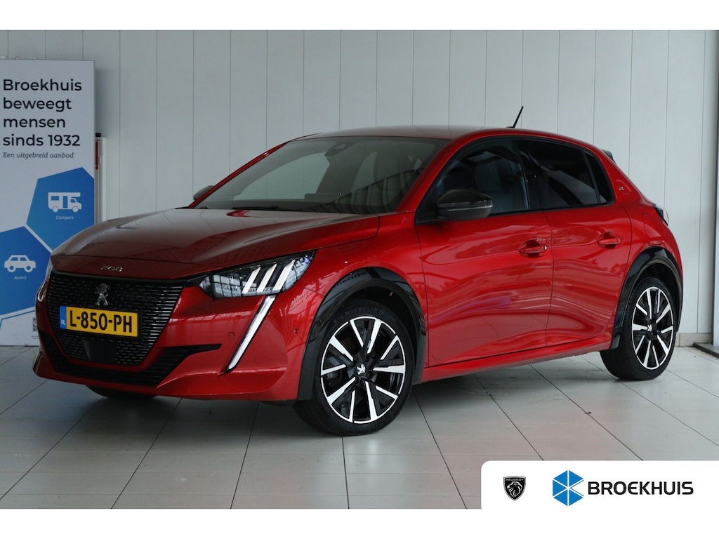 Peugeot 208 1.2 Turbo GT Pack | Adapt. Cruise | Trekhaak | Camera | Stoelverwarming | Navi | Carplay | Keyless | Climate | 17 Inch | Dodehoekdetectie