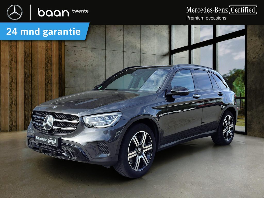 Mercedes-Benz GLC 300e 4-Matic Luxury Line | Panormadak | Trekhaak | Luchtvering | Distronic | 360 Camera | Memory | Head-Up |