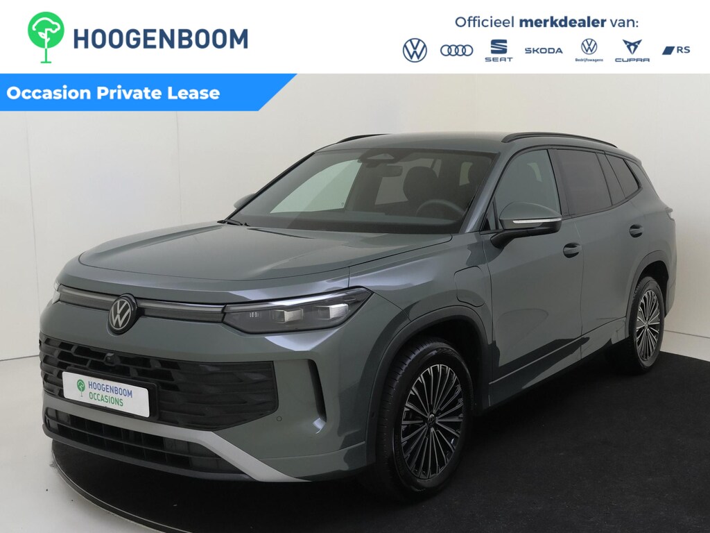 Volkswagen Tayron 1.5 eHybrid Life | SoH 98% | Adaptieve demping | 360 camera | Parkeerassistent | Stoel- en stuurwielverwarming | Navigatie | Dodehoek detectie | 3-zone airco |