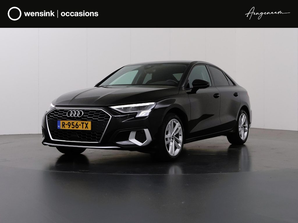 Audi A3 Limousine 35 TFSI S edition | S-Line | Trekhaak | LED | Black Optic | Virtual Cockpit | Navigatie | Sportstoelen | Apple CarPlay/Android Auto | Stoelverwarming | DAB | Adaptieve Cruise Control |