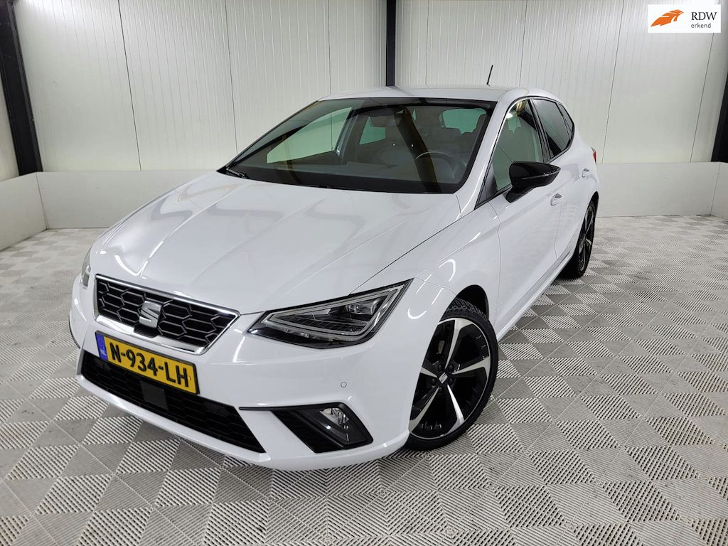 SEAT Ibiza 1.0 EcoTSI FR Business Intense, Carplay, Automaat, Camera, Beats audio