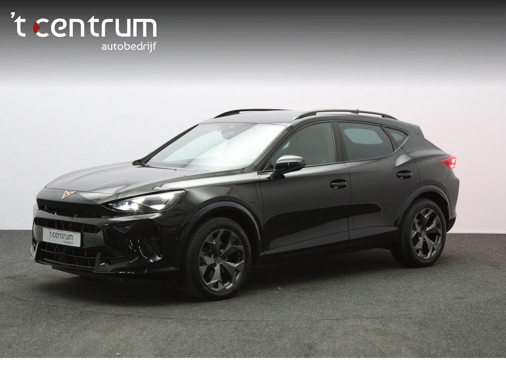CUPRA Formentor 1.5 TSI e-Hybrid 204 PK Business PHEV, Stuur-Startknop, Keyless, 360 Camera, Adap. Cruise Control, Winterpakket