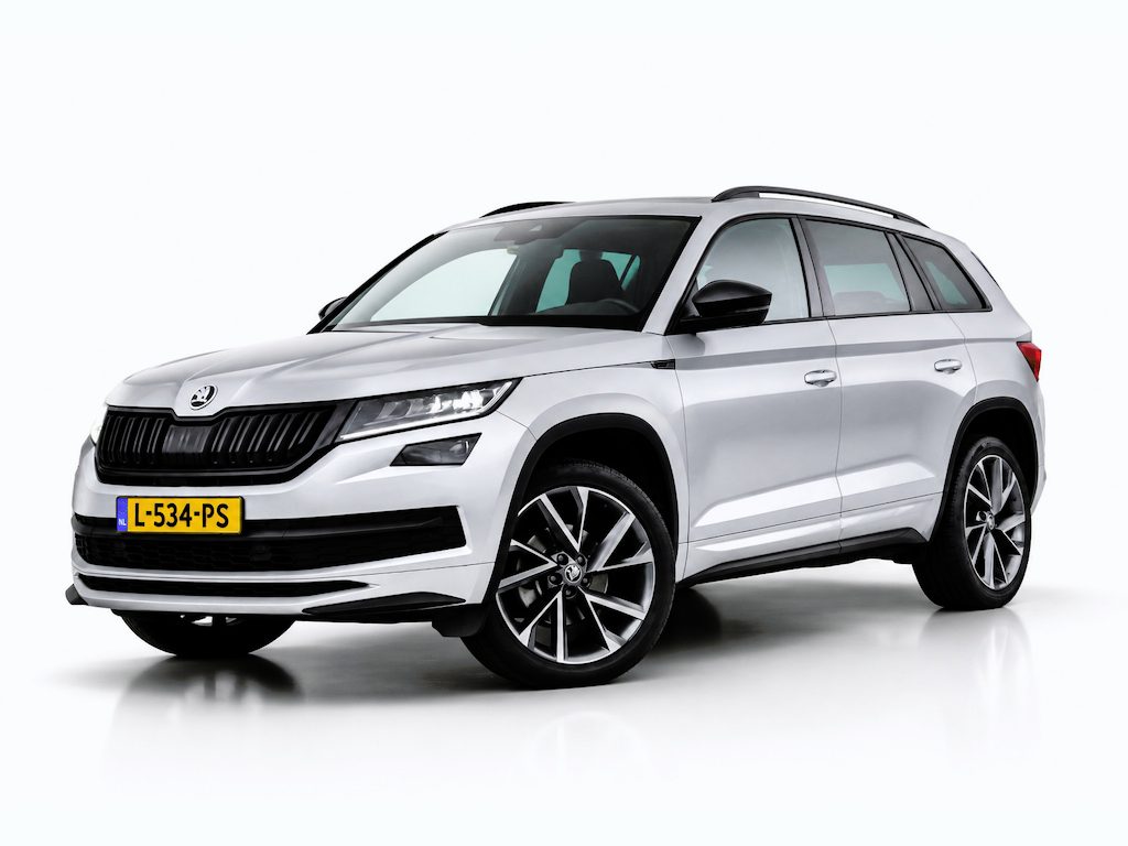 Skoda Kodiaq 1.5 TSI Sportline Business 7p. | TREKHAAK | CANTON | CAMERA | NAP | DEALER ONDERHOUDEN | KEYLESS | STOELVERWARMING