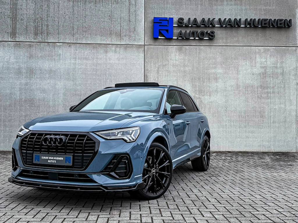 Audi Q3 45TFSI e 245pk S-Tronic Competition S Edition S-Line 1é Eig Audi Exclusive|Pano|Ambiance+|ACC|Black|360°|HD Matrix 3D|RSQ3