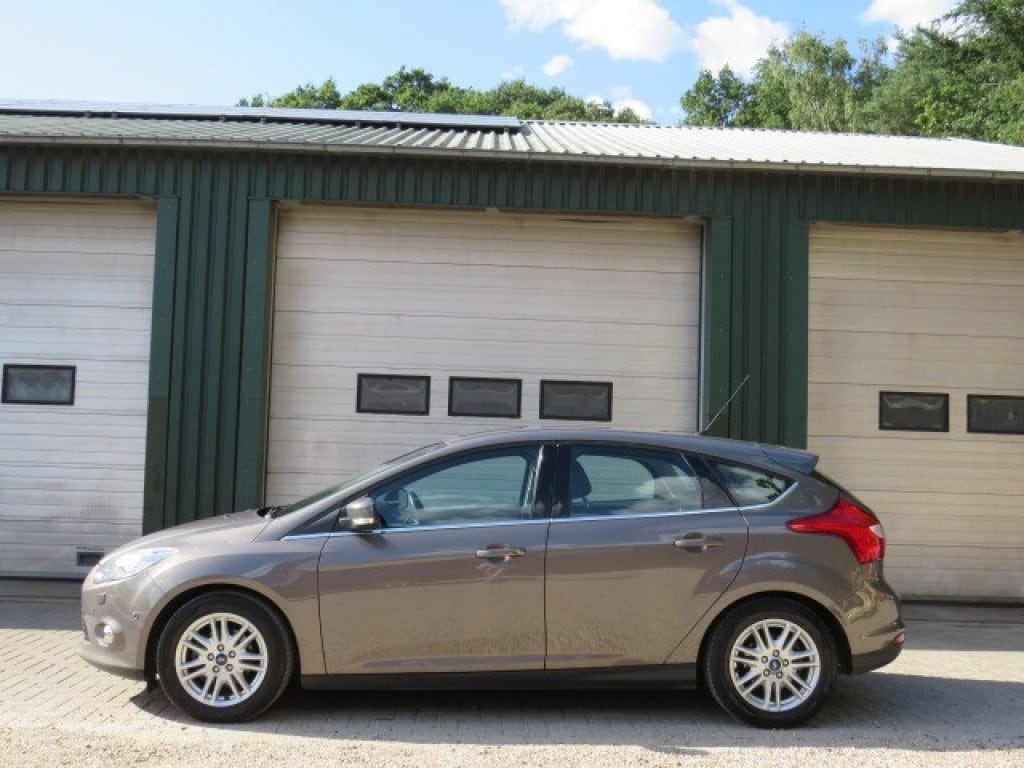 Ford Focus 1.0 ECOB. TITANIUM
