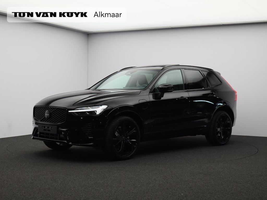 Volvo XC60 2.0 T8 Plug-in hybrid AWD Plus Black Edition / Panoramadak / Head-up Display / 360 Camera / Harman Kardon / Stoel+Stuurverwarming / BLIS / Pilot Assist / Getint Glas /