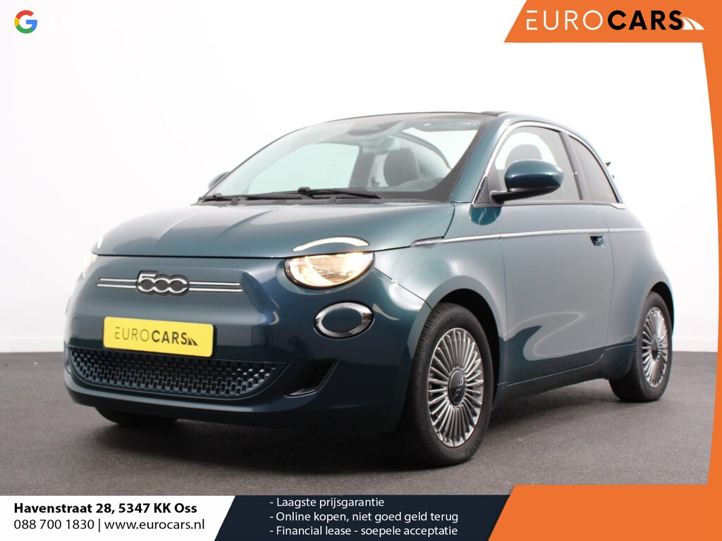 Fiat 500e Berline 42 kWh Automaat Climate control Cruise control Achteruitrijcamera Led Navigatie Apple Carplay/ Android Auto Lichtmetalen velgen Stoelverwarming
