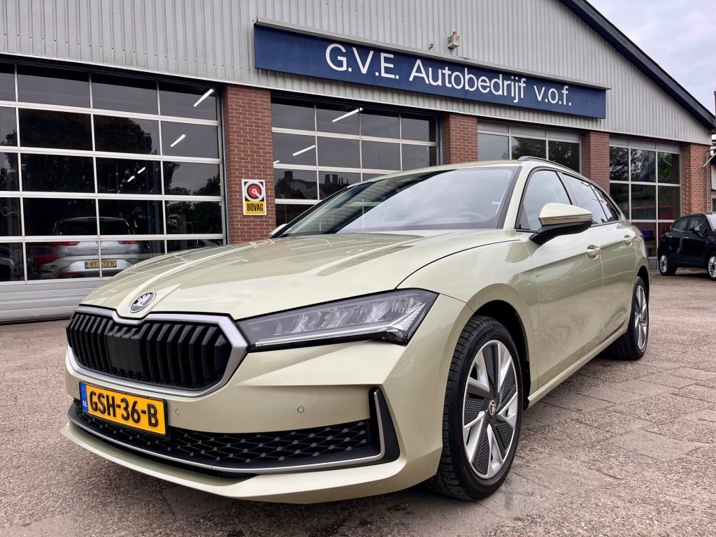 Skoda Superb 1.5 TSI MHEV NIEUW MODEL! COMBI NAP LOGISCH.