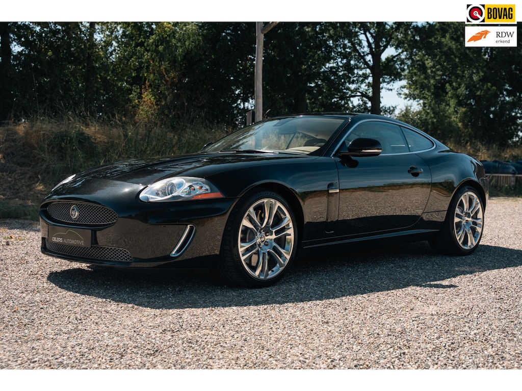 Jaguar XKR 5.0 V8 Coupé Portfolio 510 pk | 100% Jaguar Service | 1e Eigenaar | Clima | Cruise | Leder | Navi | Stoelkoeling |