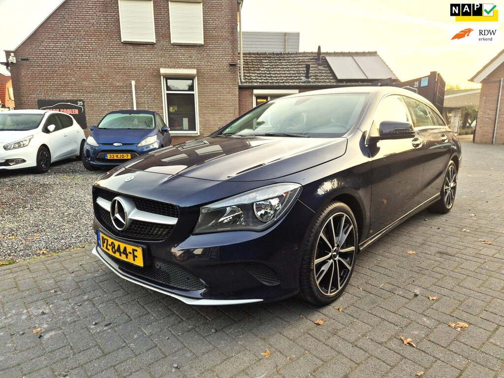 Mercedes-Benz CLA Shooting Brake 180 d Business Navi Clima Cruise Half Leer 6 Versnellingen 18 Inch